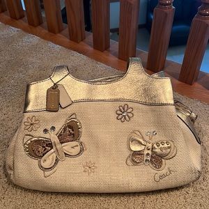 Coach purse with wristlet